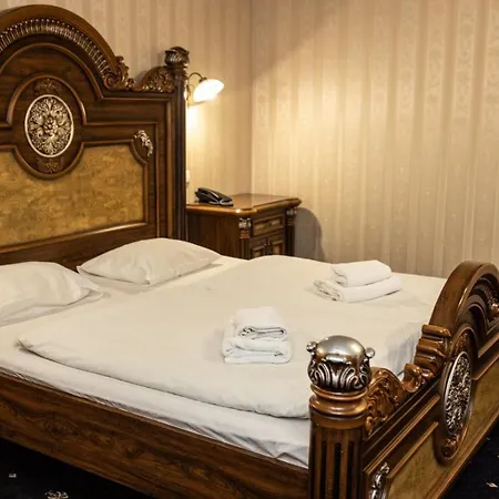 Hotel Chervona Ruta 3*